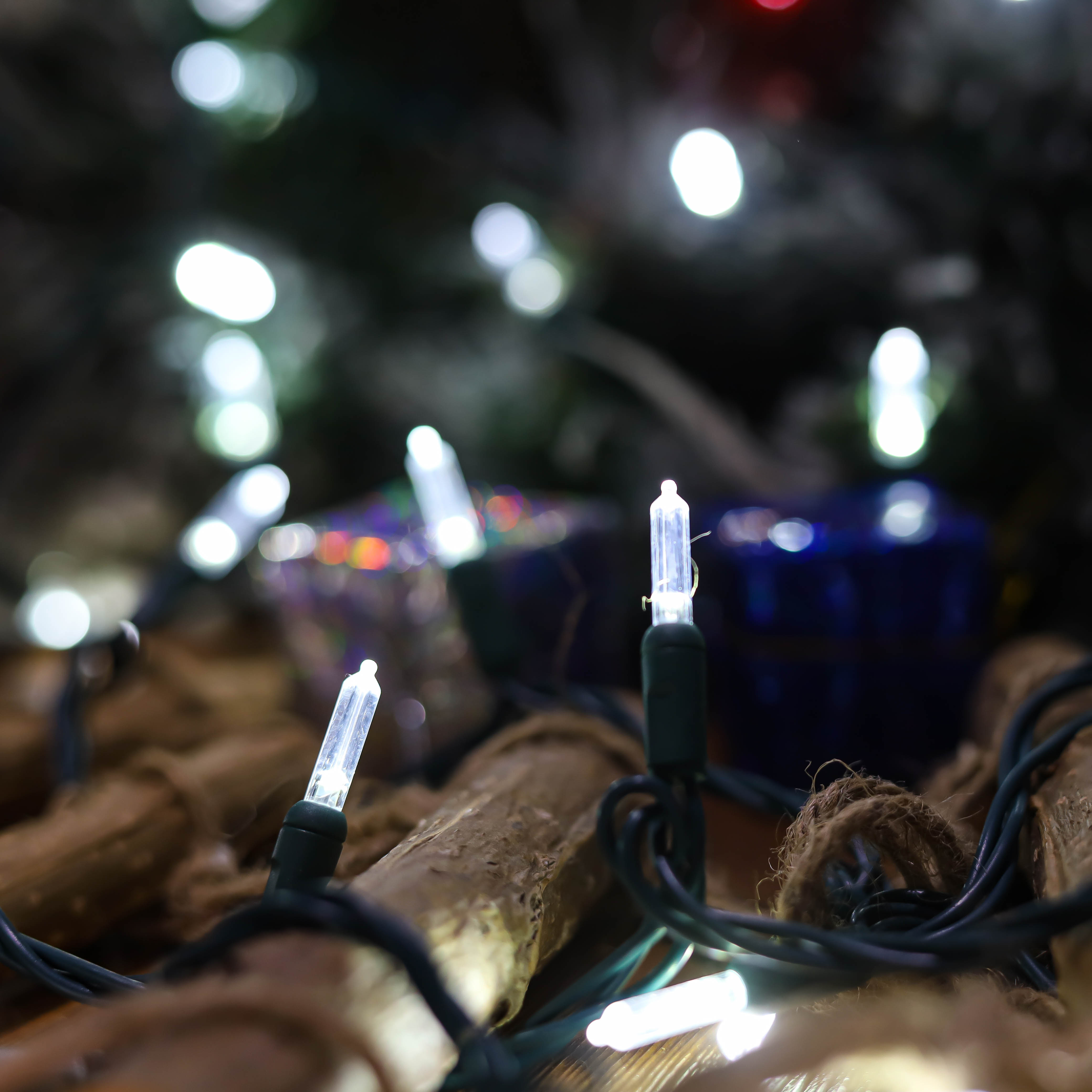 T5 Светодиодные гирлянды UL Холодный белый рождественский светильник для наружного использования