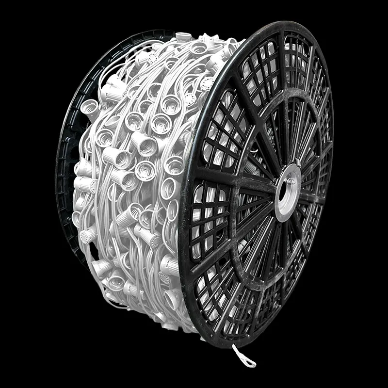 Шнур с розеткой C9 SPT-1, 1000 футов, расстояние между 12 дюймами — белый